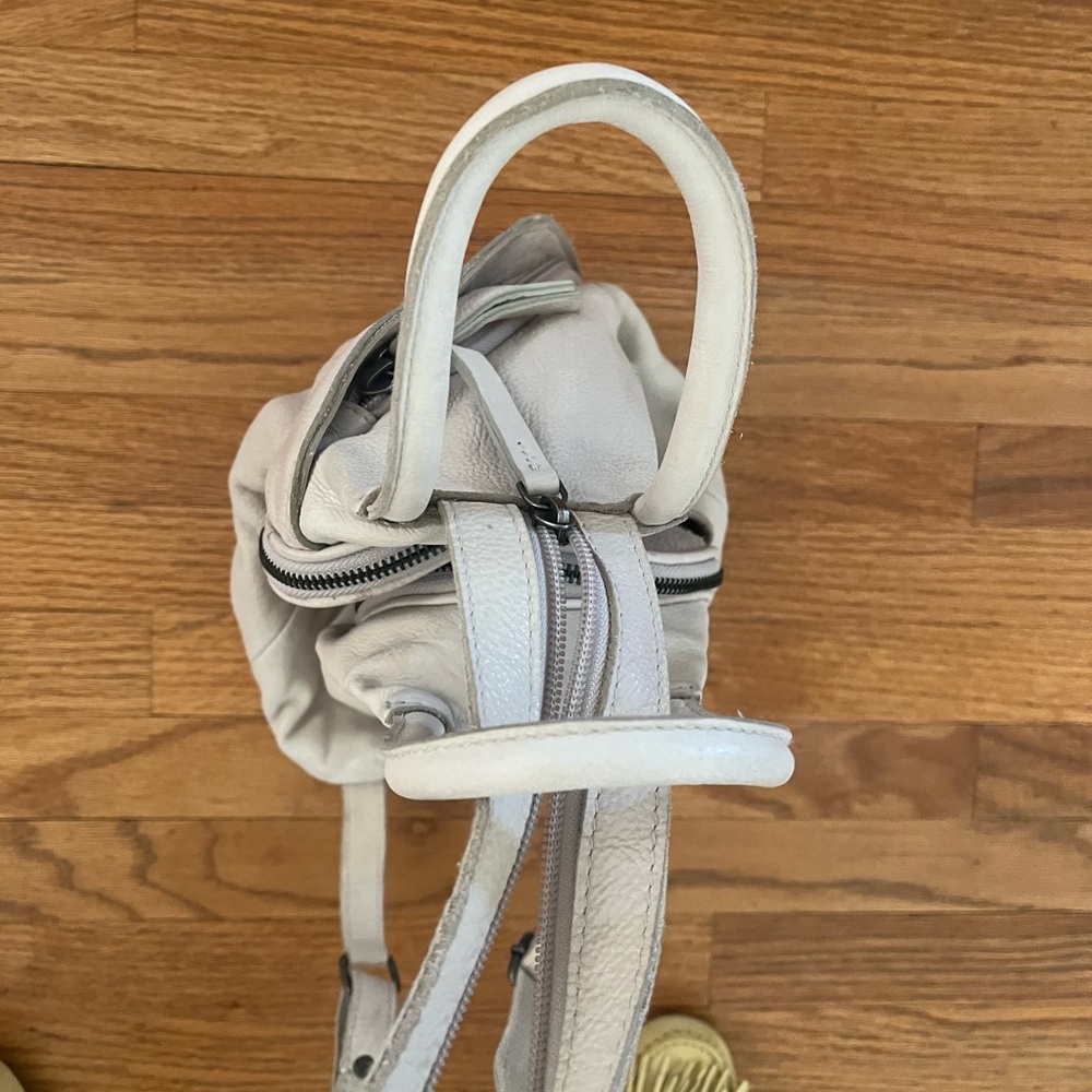 Stylish Cream Backpack - image 6